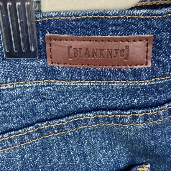 NEW Blank NYC The Fulton Dress Down Distress Jean Shorts Size 32 Denim High Rise - Picture 7 of 12